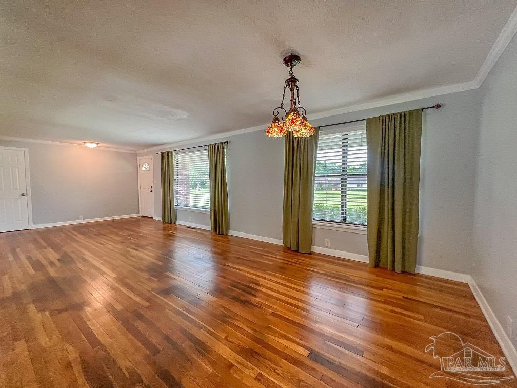 3283 Bold Ruler Drive Cantonment, FL 32533 - Photo 5 of 50 Gallery Image 5