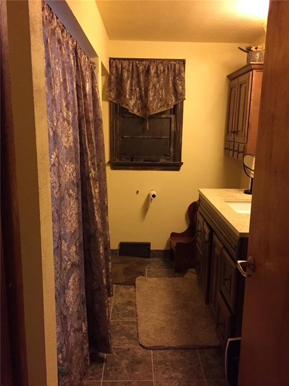 821 Dick Road Renfrew, PA 16053 - Photo 15 of 25