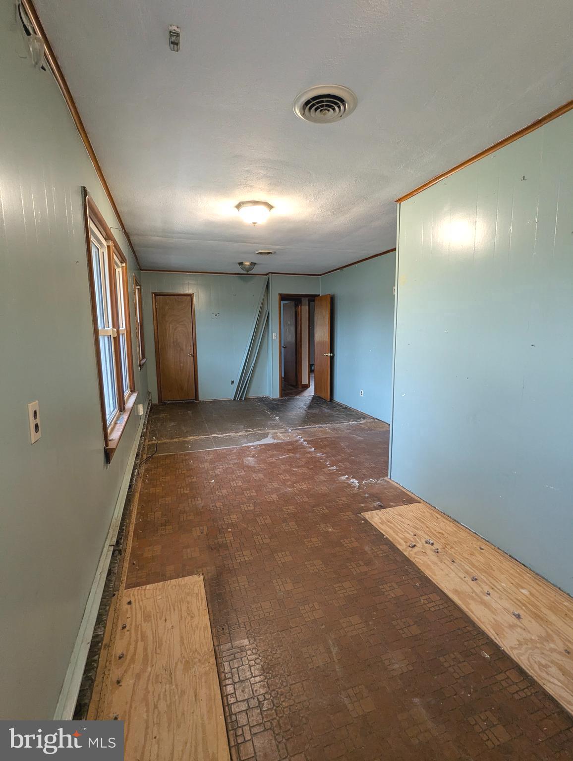 2281 North Main Road Vineland, NJ 08361 - Photo 8 of 13 Gallery Image 8