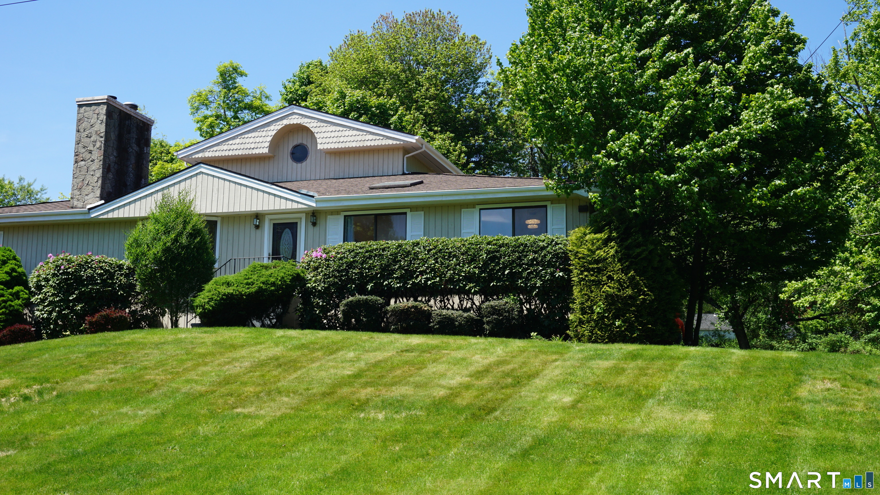 223 Sterling Road Trumbull, CT 06611 - Photo 26 of 27