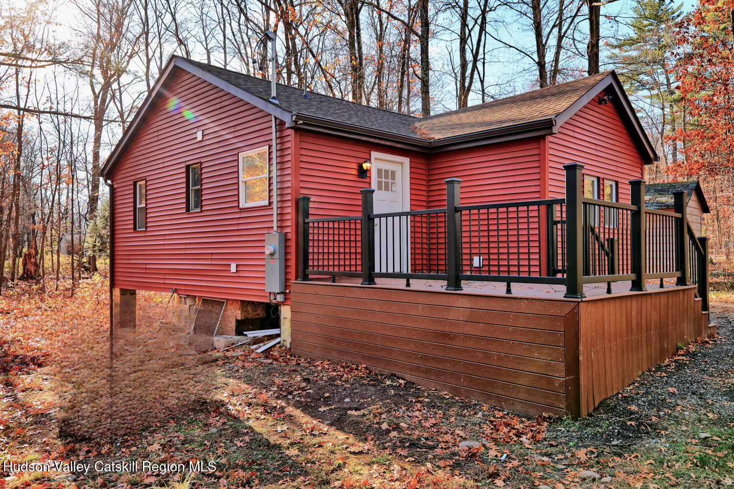 40 Cemetery Road Palenville, NY 12463 - Photo 2 of 47 a front view of a house with a yard