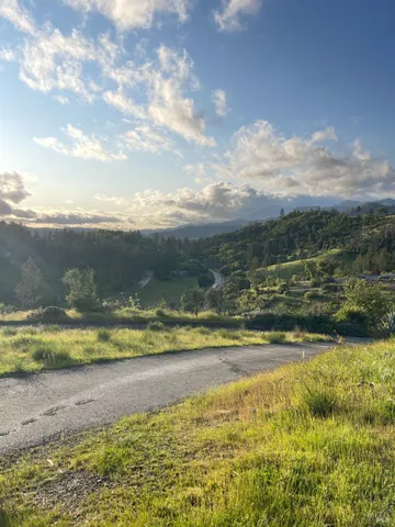 $2,550,000 | 3500 Silverado Trail North, St. Helena, CA 94574
