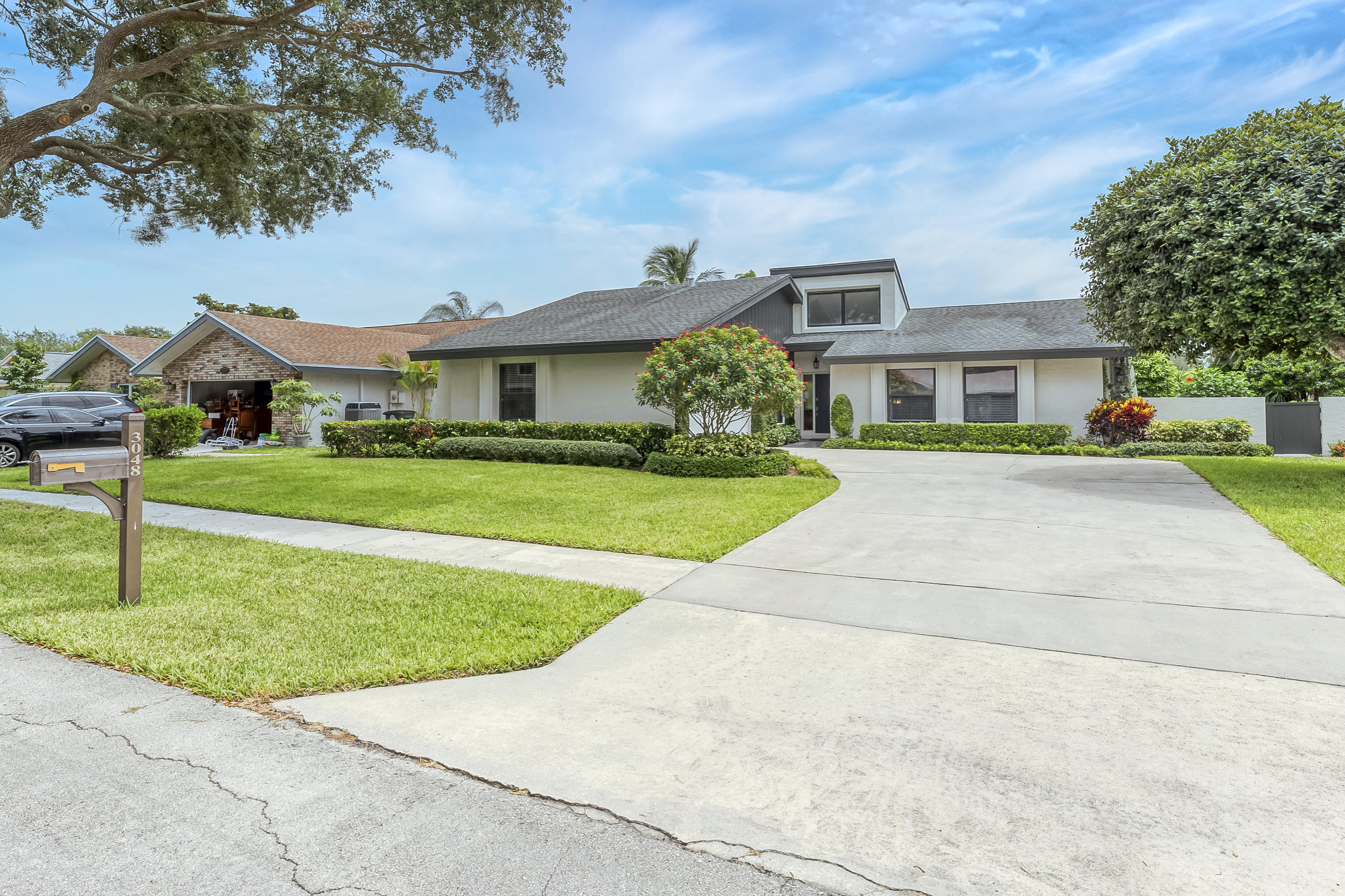 3048 Northwest 25th Terrace Boca Raton, FL 33434 - Photo 4 of 78 Lots of Parking Space