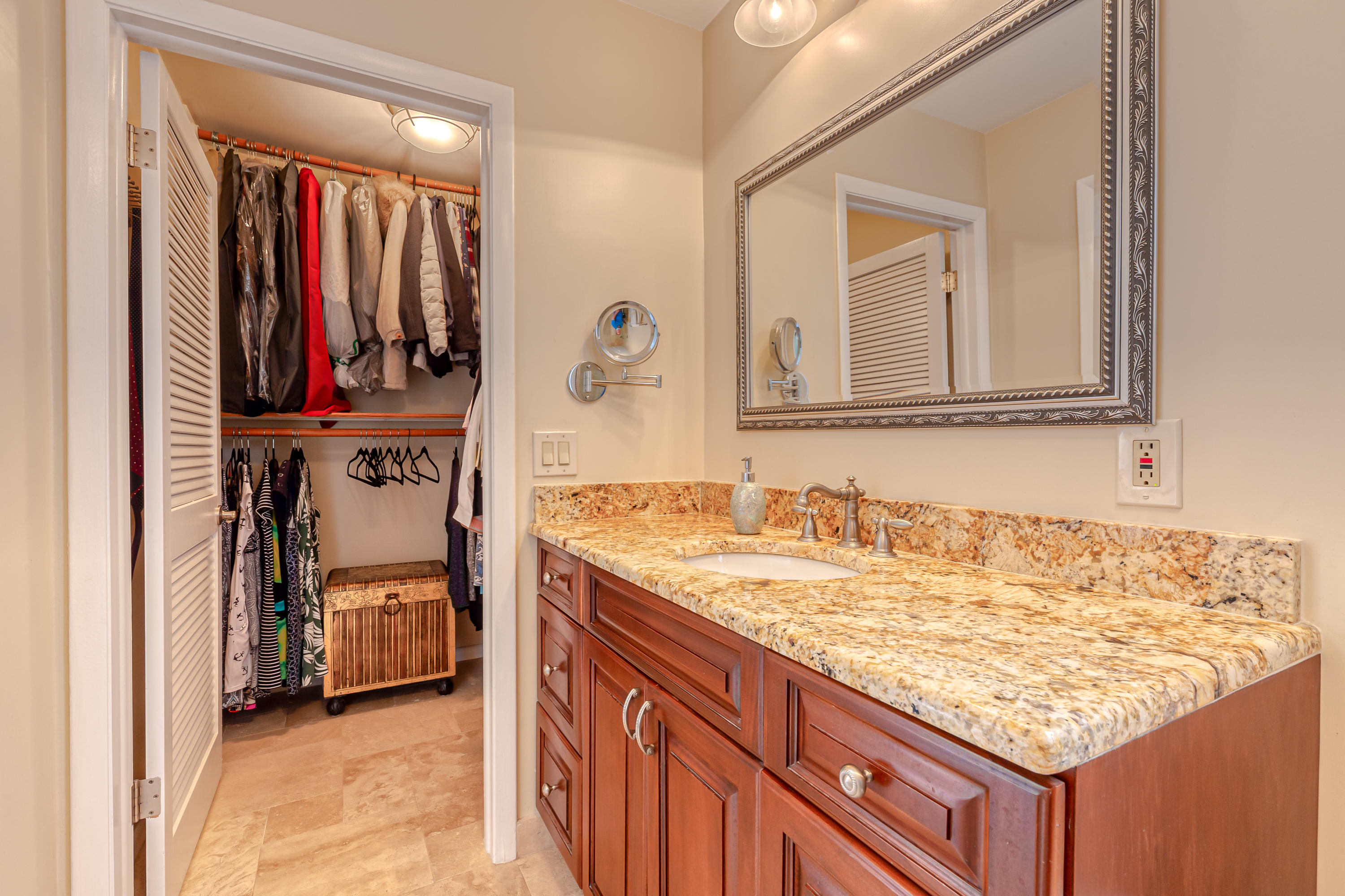 3048 Northwest 25th Terrace Boca Raton, FL 33434 - Photo 45 of 78 Master Bathroom