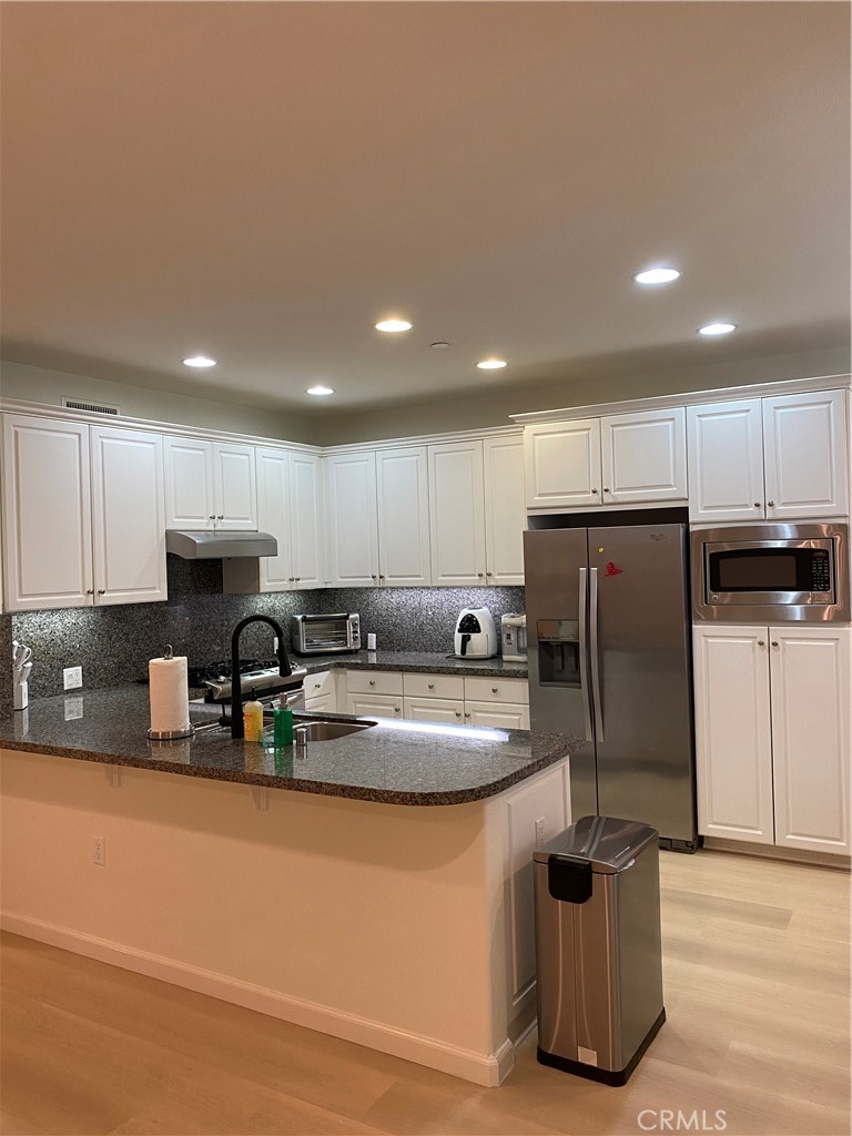 67 City Stroll Irvine, CA 92620 - Photo 6 of 16