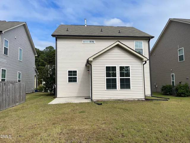 $1,975 | 3016 Ginger Hl Lane, Durham, NC 27703