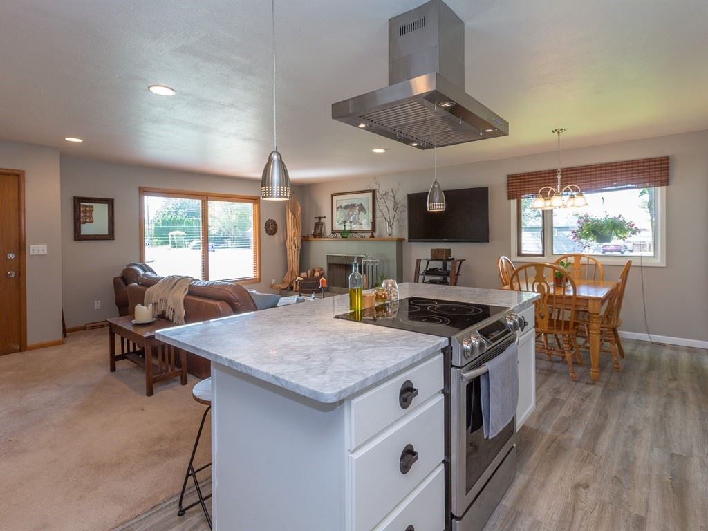 1205 South Skipworth Road Spokane Valley, WA 99206 - Photo 6 of 20 Gallery Image 6