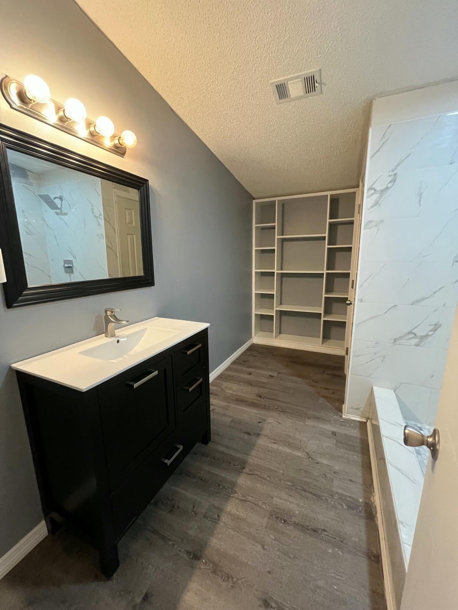 1580 Northeast Seneca Avenue Stuart, FL 34994 - Photo 10 of 19 Master Bath