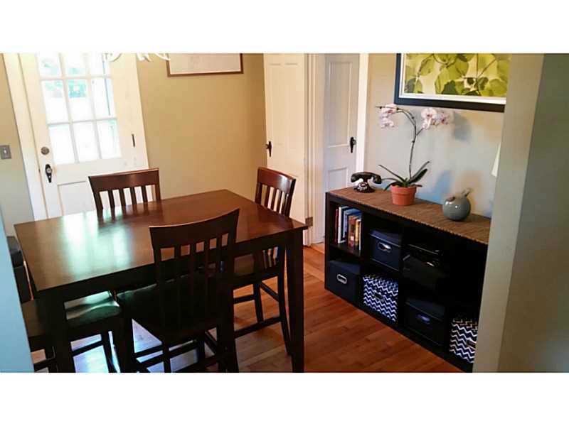 10 Benedict Road Warwick, RI 02888 - Photo 5 of 12 Dining Room.