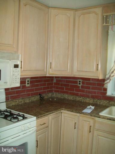 5811 Park Road Brooklyn, MD 21225 - Photo 11 of 15 Kitchen #3