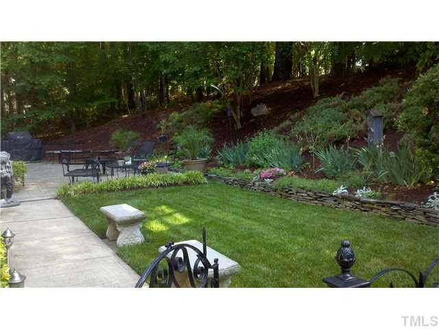 6200 Trevor Court Raleigh, NC 27613 - Photo 20 of 23 Back Yard