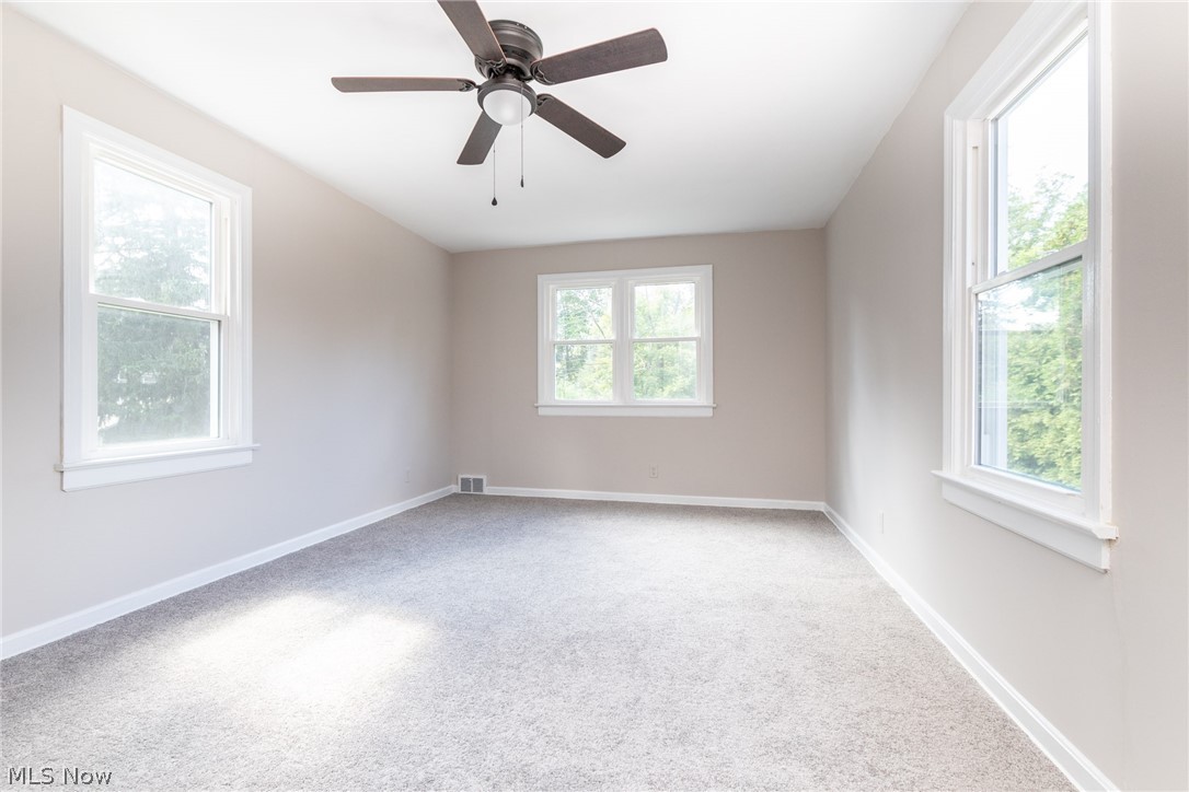 2248 Fenwick Road Cleveland, OH 44118 - Photo 21 of 31 Gallery Image 21