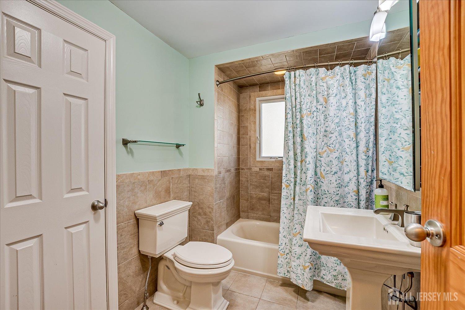 107 Rutgers Street Metuchen, NJ 08840 - Photo 23 of 39 Gallery Image 23