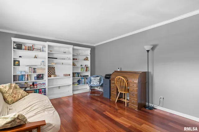 $225,000 | 909 Portland Drive, Sherman, IL 62684