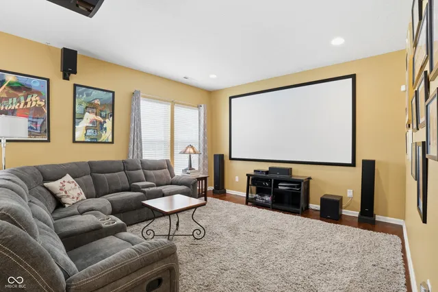 $410,000 | 806 Ivy Lane, Carmel, IN 46032