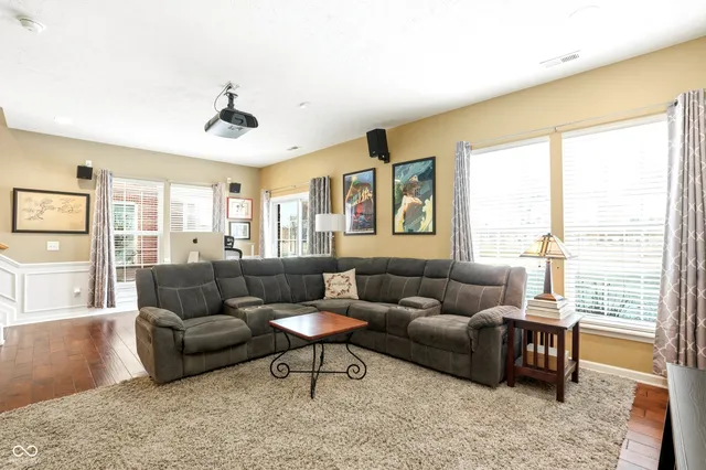 $410,000 | 806 Ivy Lane, Carmel, IN 46032