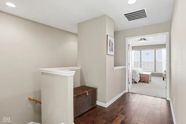 $410,000 | 806 Ivy Lane, Carmel, IN 46032