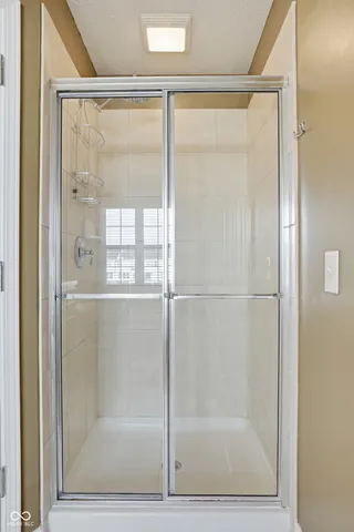 $410,000 | 806 Ivy Lane, Carmel, IN 46032