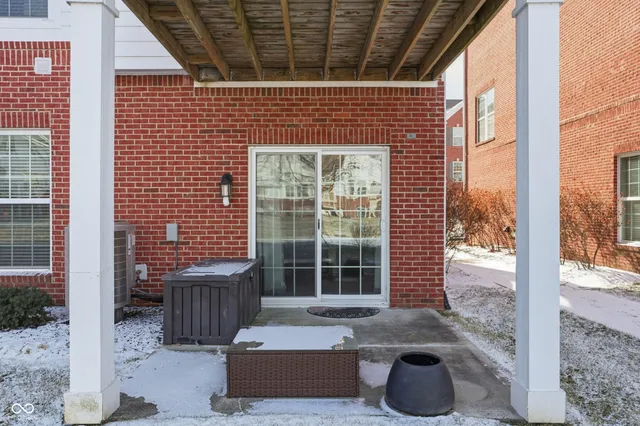 $410,000 | 806 Ivy Lane, Carmel, IN 46032