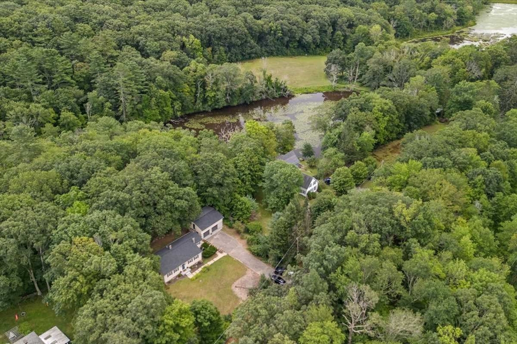 822 Hardwick Road Hardwick, MA 01037 - Photo 3 of 31