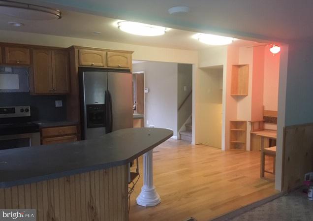 8 Spruce Road Burlington, NJ 08016 - Photo 3 of 10
