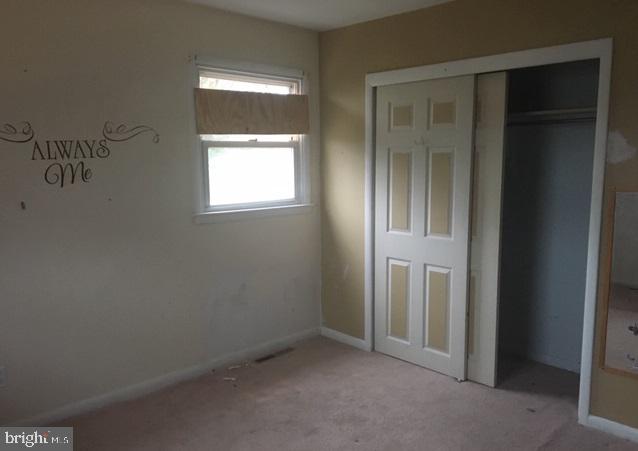 8 Spruce Road Burlington, NJ 08016 - Photo 4 of 10