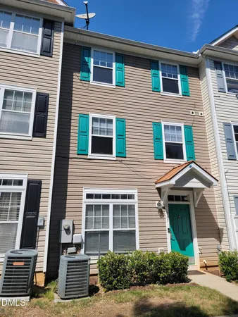$1,950 | 2220 Valley Edge Drive, Unit 107, Raleigh, NC 27614
