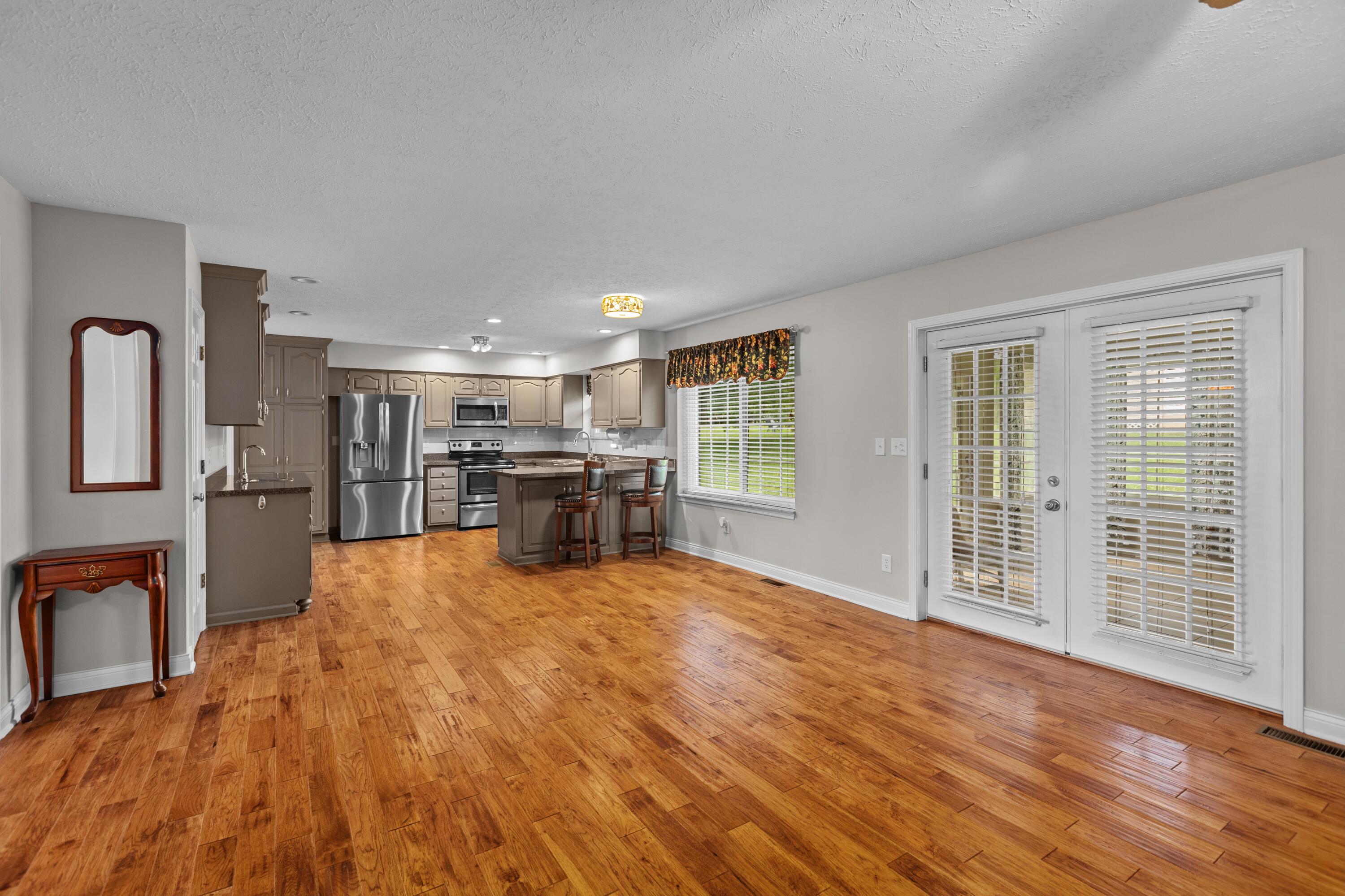 living room to kitchen