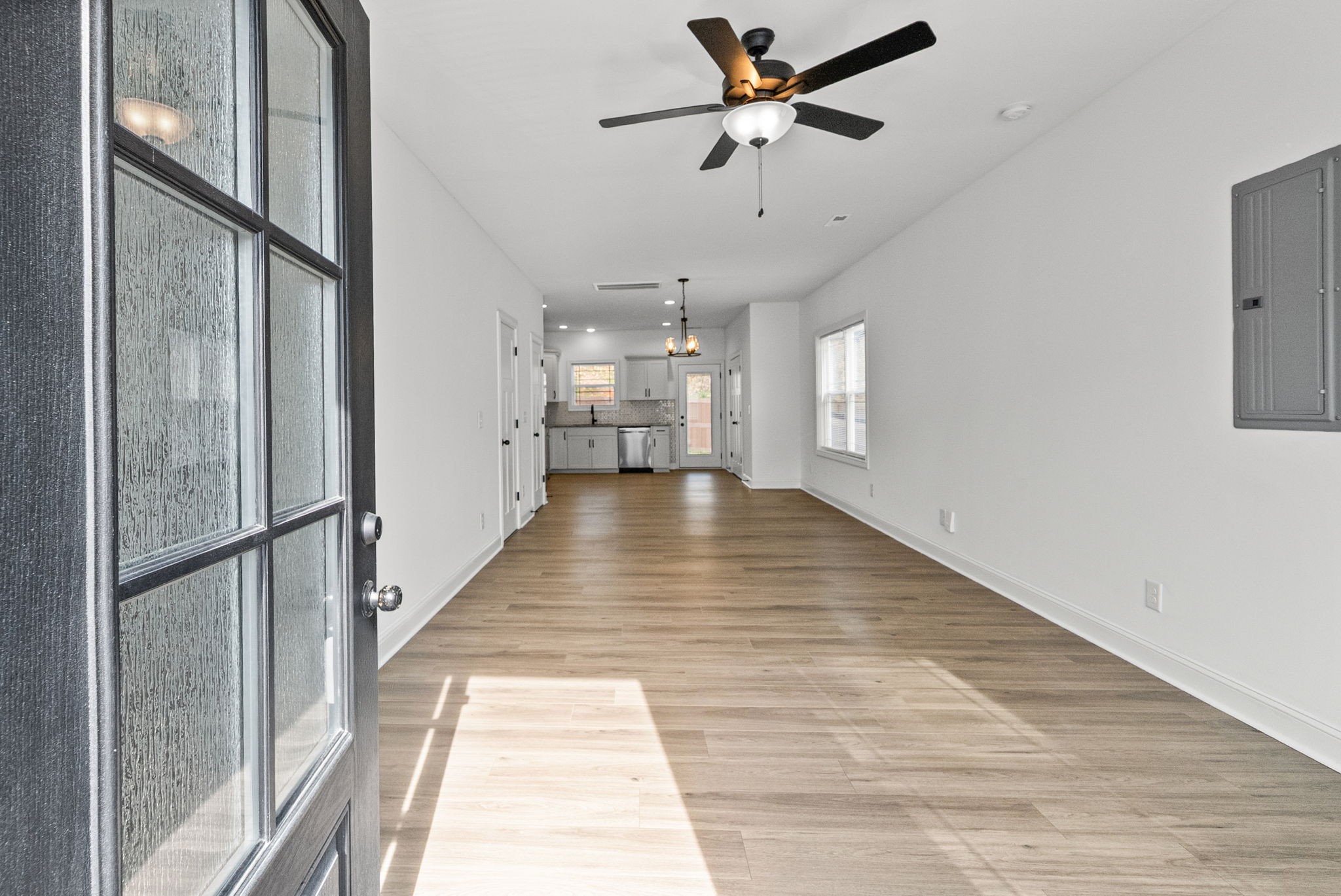 42 Cave Springs Road Clarksville, TN 37042 - Photo 2 of 24