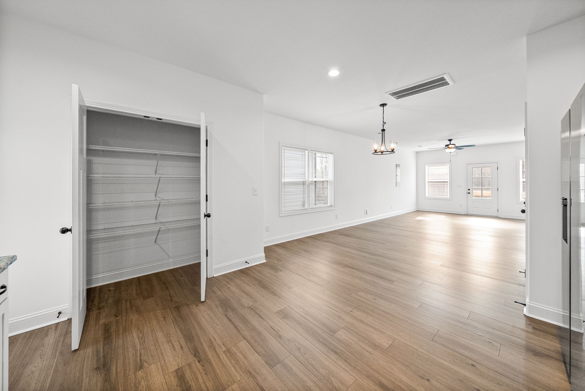 42 Cave Springs Road Clarksville, TN 37042 - Photo 8 of 24