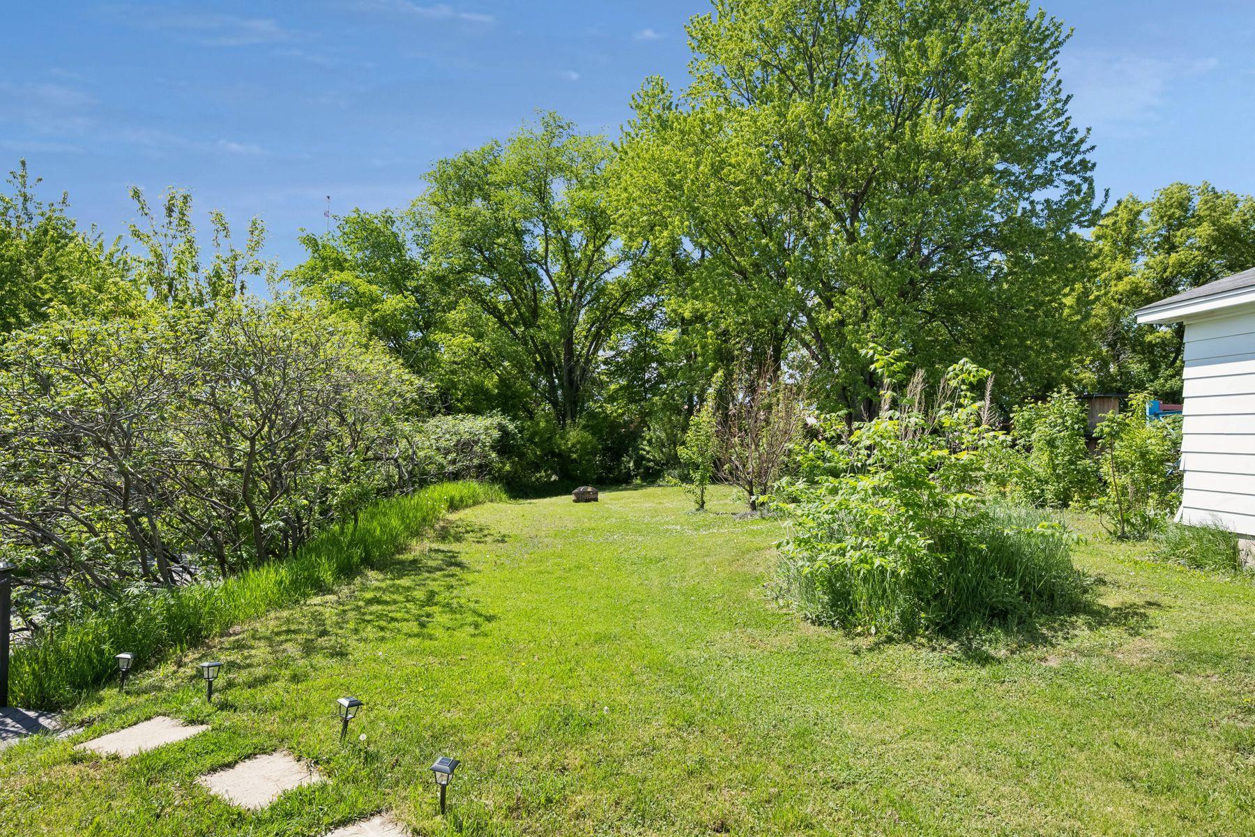 220 St Peter Loretto, MN 55357 - Photo 7 of 29