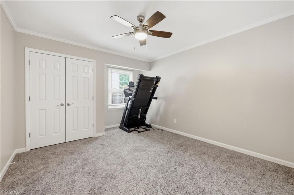 314 Canterbury Road High Point, NC 27262 - Photo 19 of 37
