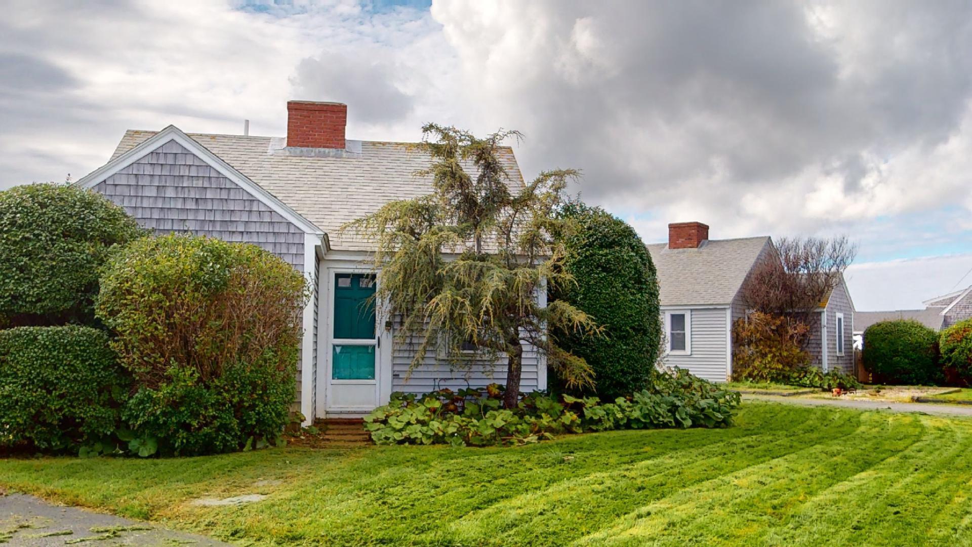 618 Shore Road, Unit 7 Truro, MA 02666 - Photo 1 of 41 618-Shore-Road-10182023_214119