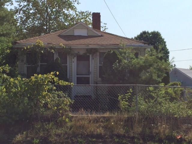 4 Smithwheel Road Old Orchard Beach, ME 04064 - Photo 3 of 4 Photo