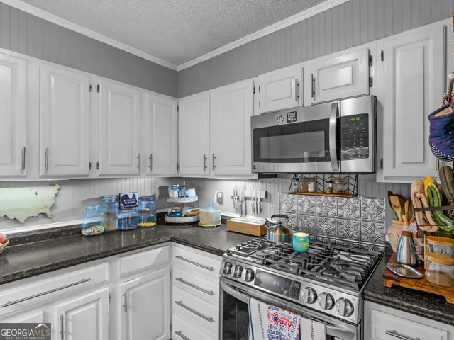 $289,000 | 3636 West Point Circle, Lizella, GA 31052