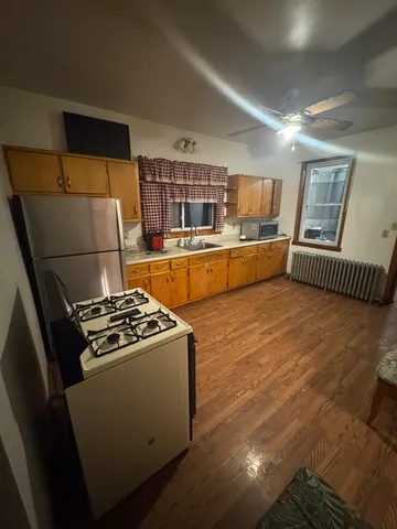 $1,700 | 3945 West 55th Place, Chicago, IL 60629