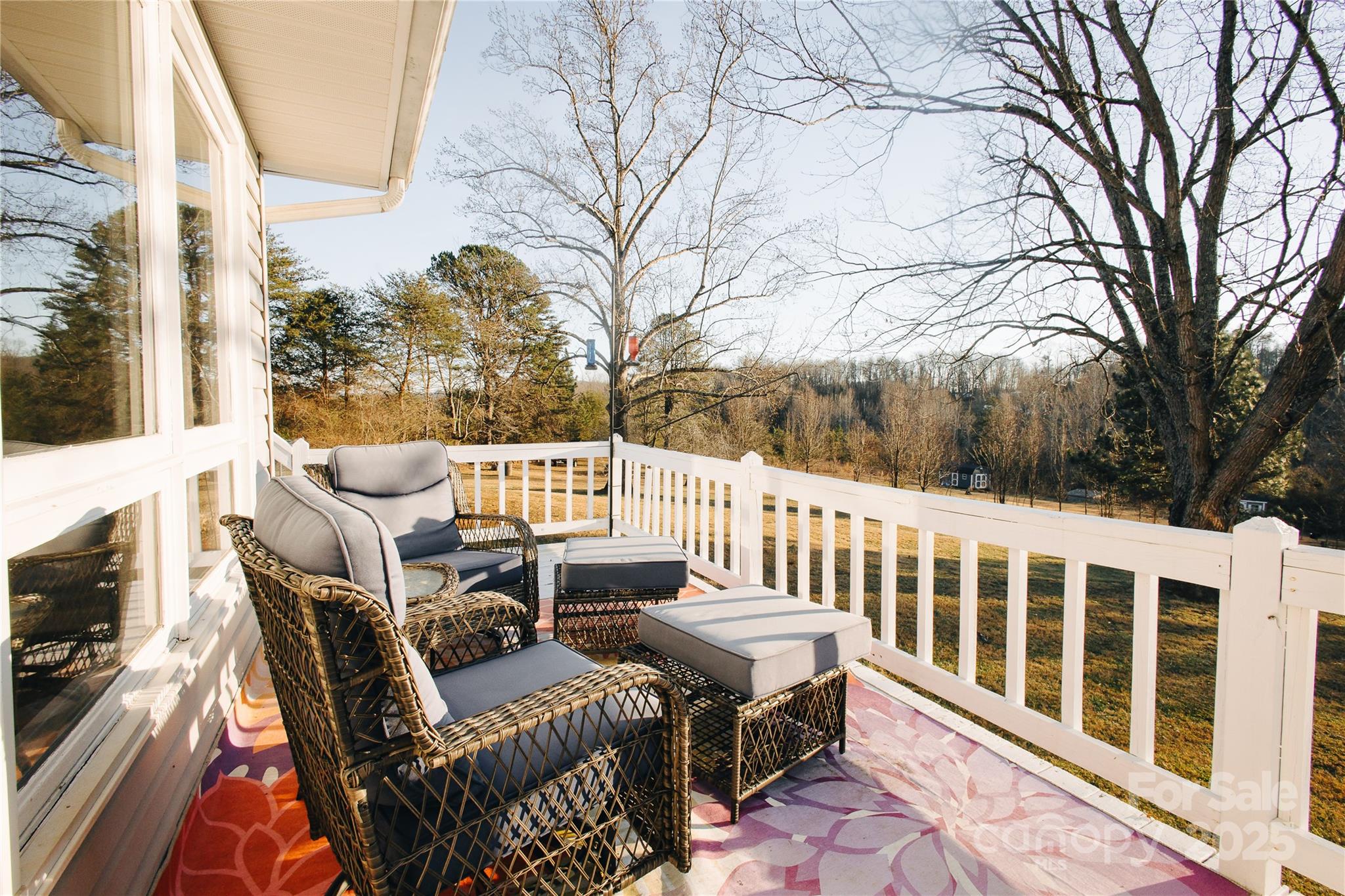 530 Toney Road Marion, NC 28752 - Photo 36 of 48 a view of a chairs and tables in the balcony