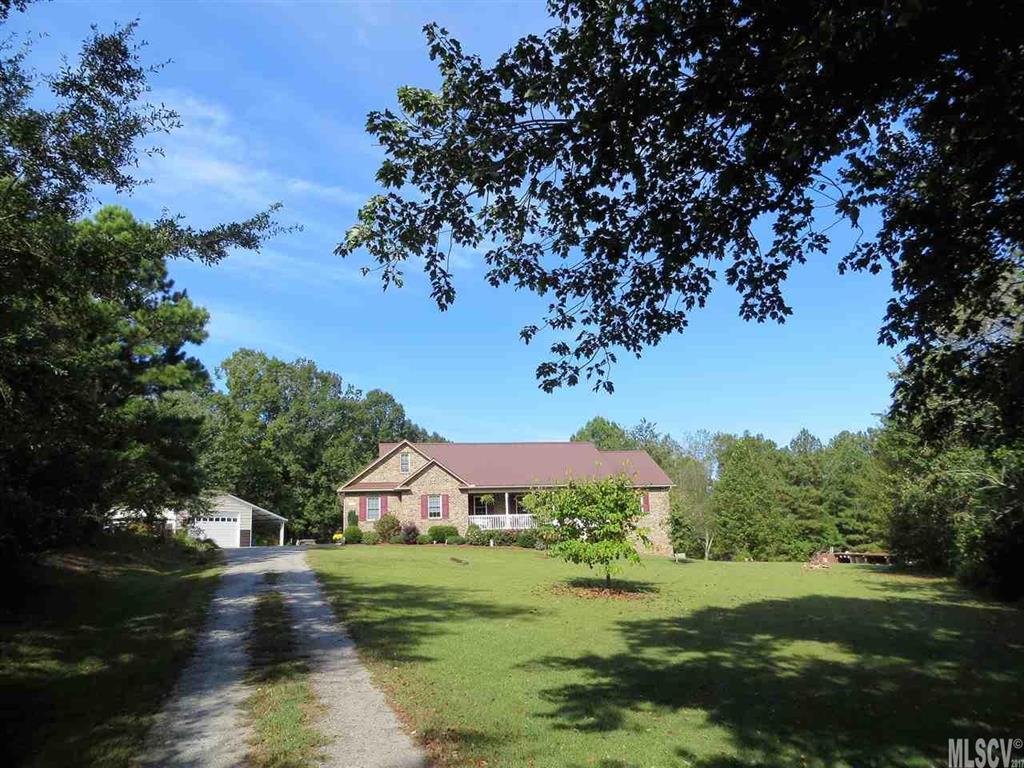 4566 Henry River Road Hickory, NC 28602 - Photo 2 of 25 Gallery Image 2