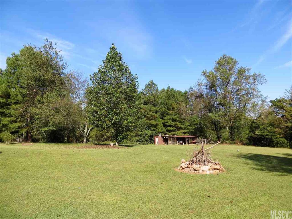 4566 Henry River Road Hickory, NC 28602 - Photo 21 of 25 Gallery Image 21