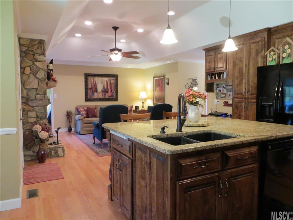 4566 Henry River Road Hickory, NC 28602 - Photo 23 of 25 Gallery Image 23