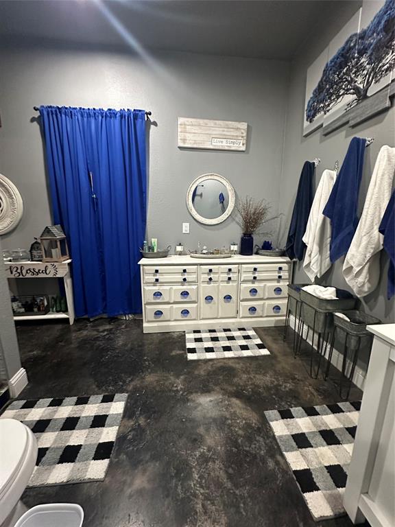 134-1112 1112th Rio Vista, TX 76093 - Photo 7 of 25 a view of kitchen island with furniture and appliances