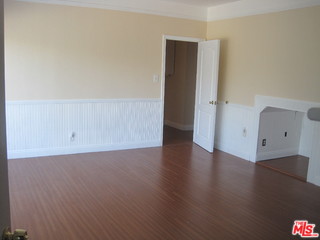 4964 Valley Ridge Avenue View Park, CA 90043 - Photo 13 of 19