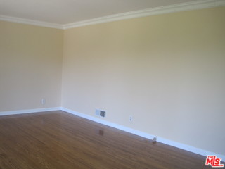 4964 Valley Ridge Avenue View Park, CA 90043 - Photo 5 of 19
