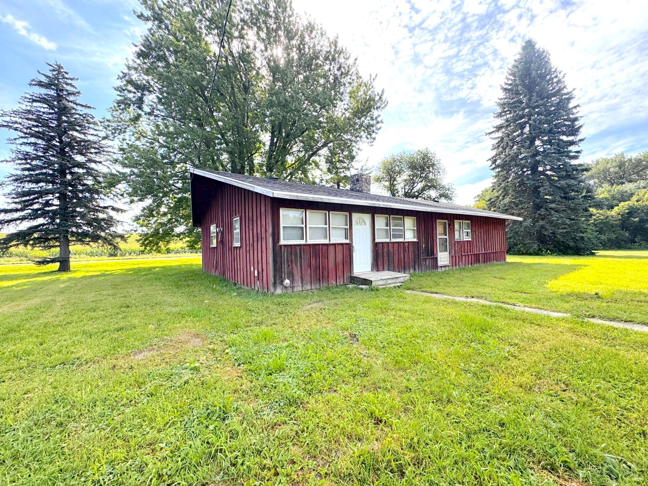 2555 River Road Marshall, MN 56258 - Photo 17 of 21