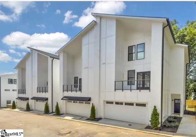 $409,000 | 109 Lepak Lane, Greenville, SC 29605