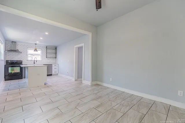 $1,175 | 1003 Piedmont Avenue, San Antonio, TX 78210