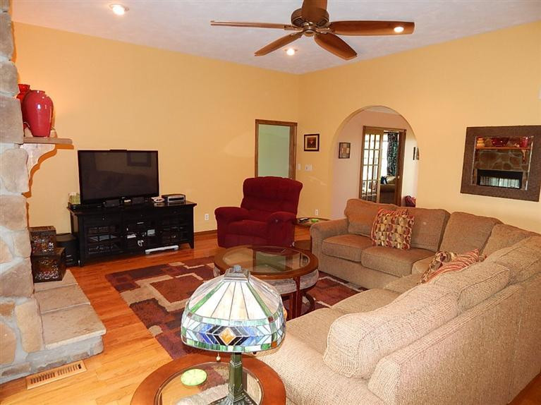 1078 Sewell Shop Road Winchester, KY 40391 - Photo 9 of 64 Photo 9