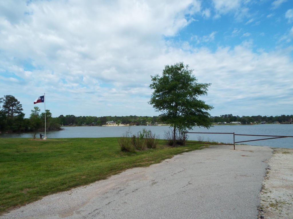 Lot 34 Dogwood Road Huntsville, TX 77320 - Photo 8 of 23 a view of a lake with a yard
