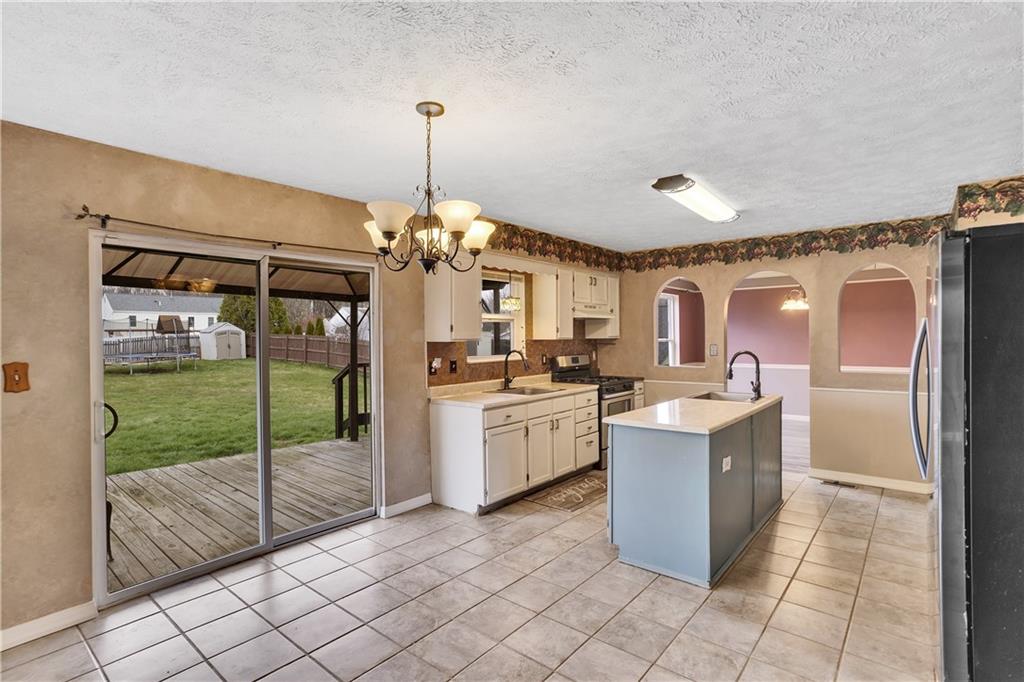 537 Jackson Drive Apollo, PA 15613 - Photo 14 of 38 Access to deck and yard