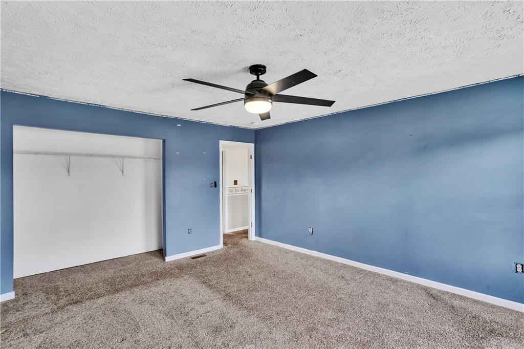 537 Jackson Drive Apollo, PA 15613 - Photo 26 of 38 Big closet